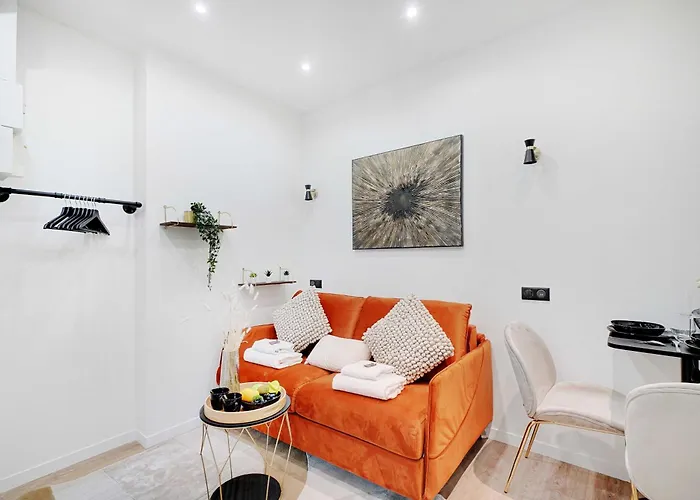 Elegant Studio - 2P-Next To Place Pigalle